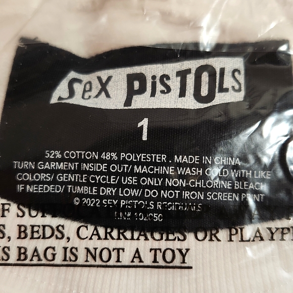 ❤NWT VINTAGE TORRID SWEATSHIRT ☆ 1980s ☆ SEX PISTOLS BAND ☆ GRAPHIC PLUS SIZE - Picture 5 of 9